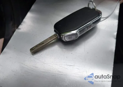 2023 Kia Sportage Hybrid Lx z USA, uszkodzony, nr VIN KNDPUCAG1P7045451